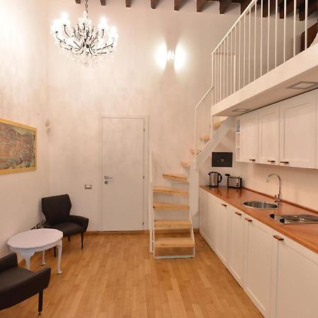 Izzhome City Center Cozy Cagliari Dış mekan fotoğraf