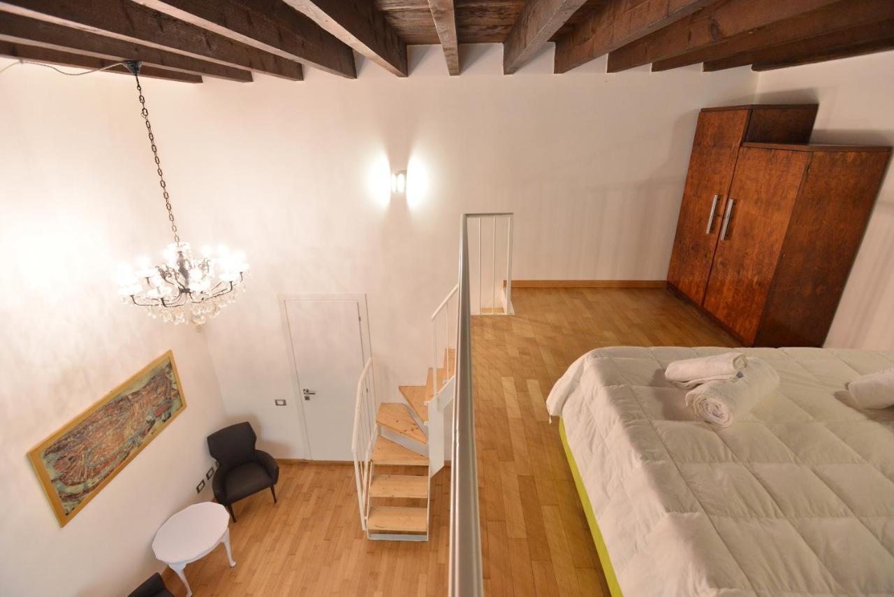 Izzhome City Center Cozy Cagliari Dış mekan fotoğraf